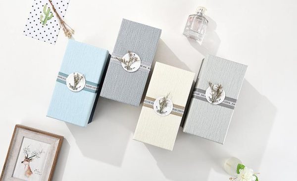 Gray texture printed box