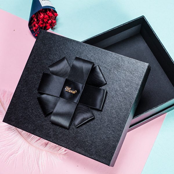 Square perfume gift boxes (6)