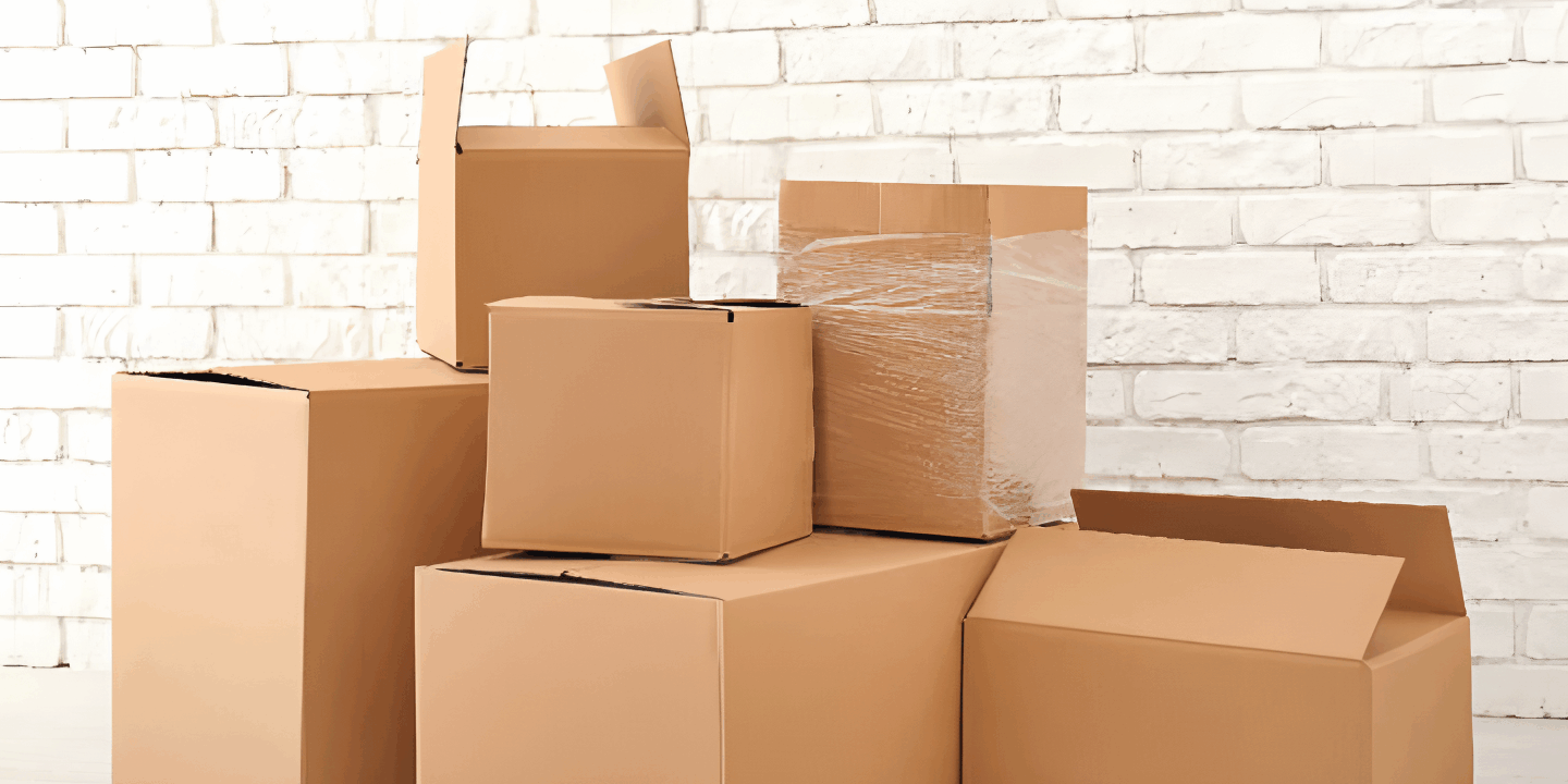 corrugated cardboard moving box